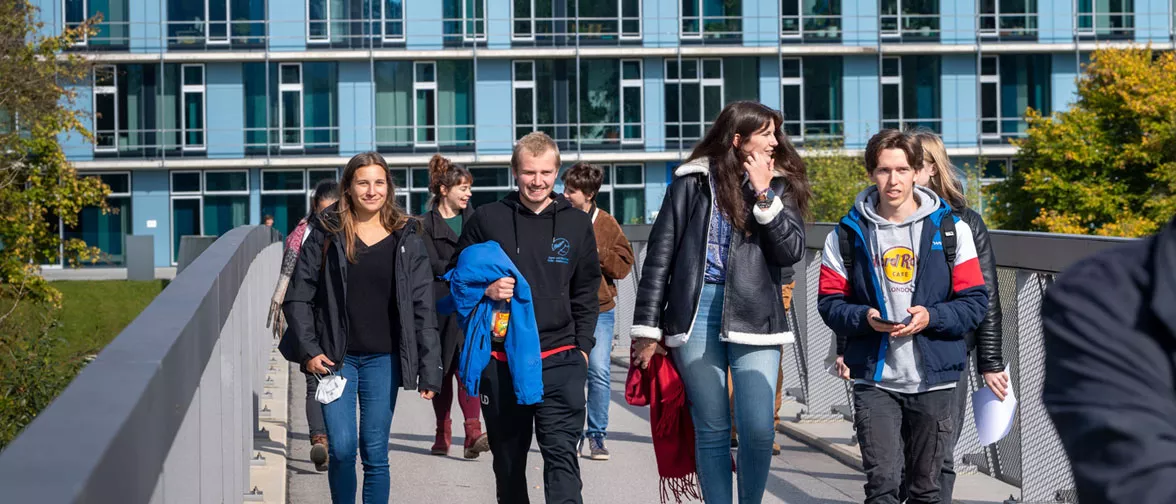 Students during the Weihenstephan Welcome Week at the Weihenstephan Campus (Picture: A. Heddergott / TUM)
